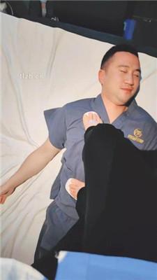 【半糖】沐足店开发素人技师虐我【完整版】