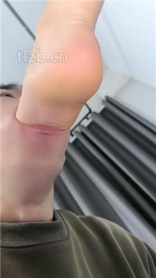 【幽魅】近距离品尝裸足