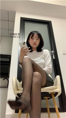 【茜茜】黑丝支配控制让你无处可逃    250207-15