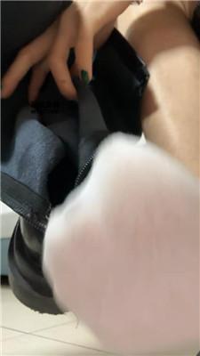 【爱可】双腿给我垫皮靴    250502-4