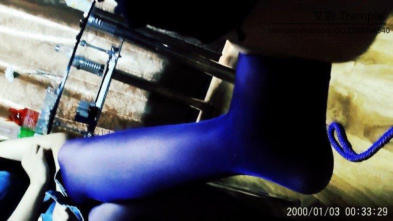 伺候双女王深喉恋足