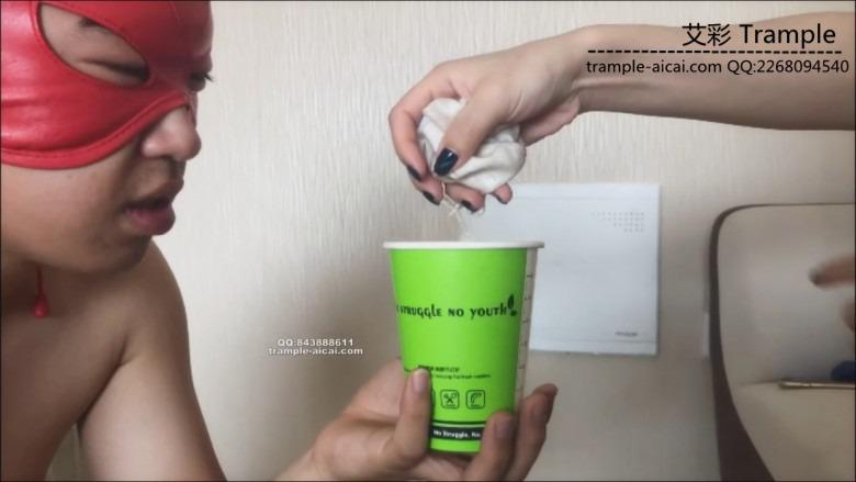 《湘香女王》汗棉袜泡水提档全体重踩踏