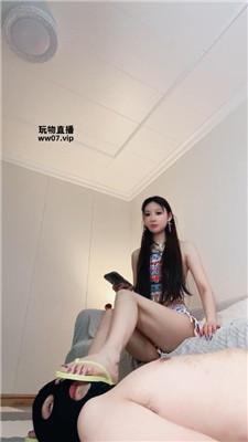 【猫神】人字拖玉足恋足舔 bf53384