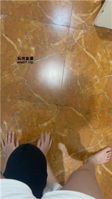 【小凤梨】磕头求舔纹身小妹的脚  JS250419-9