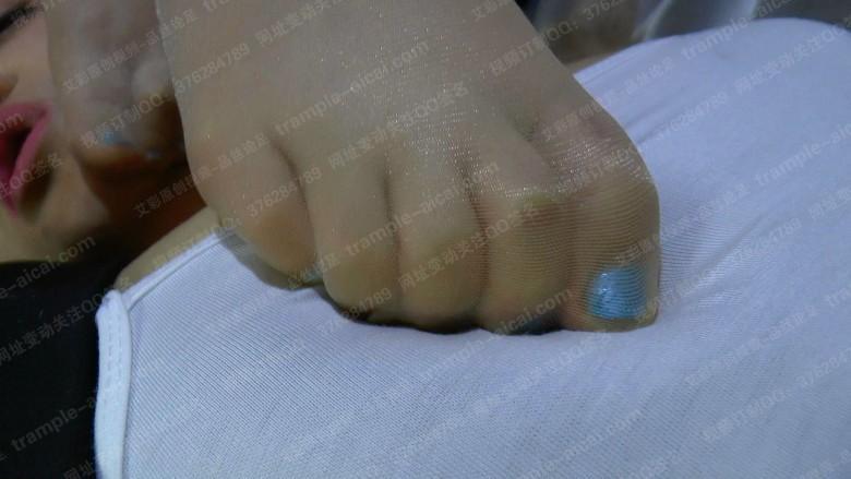 女女-古典旗袍女神虐踩小白领