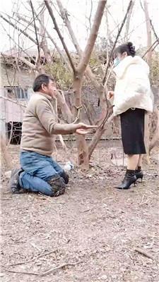 【沐颜】户外公开处刑bt跟踪狂【双视角版】 JS250105-7