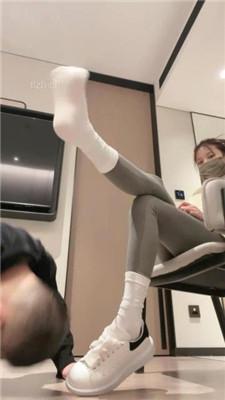 【阿月大王】瑜伽裤S-运动鞋/雪地靴-碾狗爪/踩头深喉