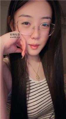 【夏主】绿帽小年夜老婆带人回家    250121-16