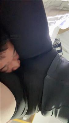 【甜音】坐脸窒息-白袜脚踩虐 bf51535