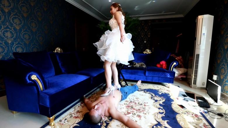 【瑞琪Jessica】高跟初踩鞋跟猛戳