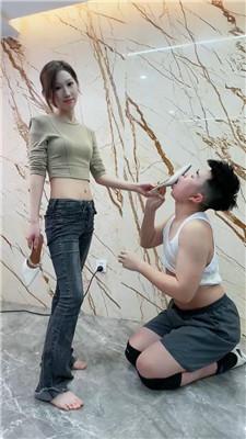 【麋鹿银儿】超恶咀嚼物混合脏鞋底泥/高跟踩狠抽耳光 bf51198