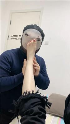 【妙妙】裸足狂舔-坐脸窒息 JS250207-22