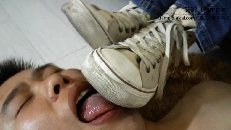 【冰时代】极品嫩模小玉 脏帆布鞋臭袜子羞辱