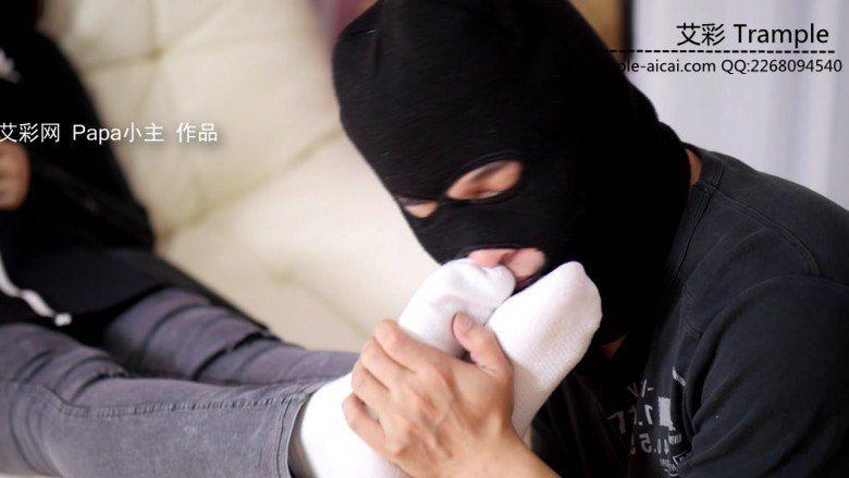 小主白色鞋袜教育亲弟弟