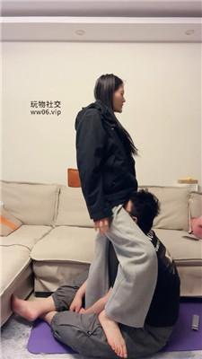 【埋汰】健身女教练惩罚猥琐学员 JS250220-2