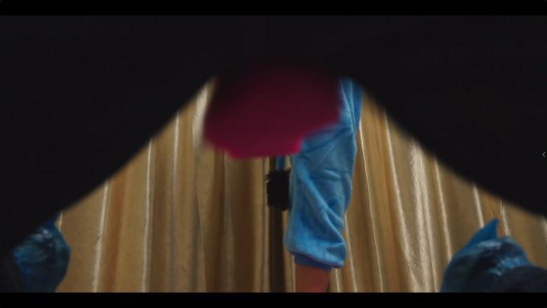 洛芸睡衣无作假暴力踢裆