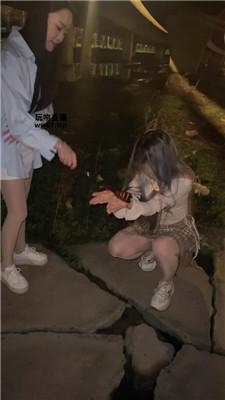 【wh情侣s】户外惩罚小三母狗 bf51594