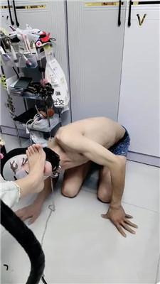 【Bi8bo-S】偷舔主子鞋袜的下场 JS250321-28