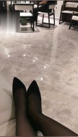 【绝美vivi】仙人跳：强迫调教外卖小哥