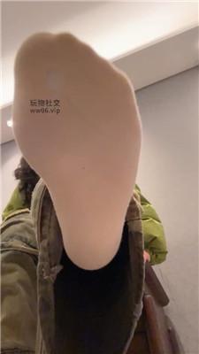 【狗哥】路边开发系列-肉丝脚捂脸/踩踏 bf50543