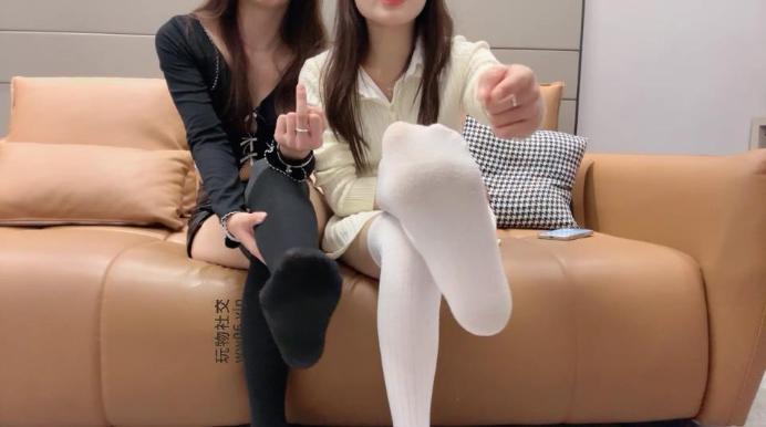 【狗哥】双S-黑白及膝袜诱惑/坐脸窒息/踩踏 bf49229