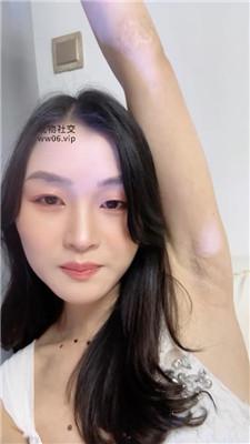 【木万】骚儿子舔腋下发情    250208-13