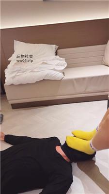 【赵奈奈】原味黄色棉袜的诱惑 JS250118-8