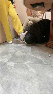 【乔伊】双S-餐桌下脏鞋蹂躏踩虐 JS250207-12