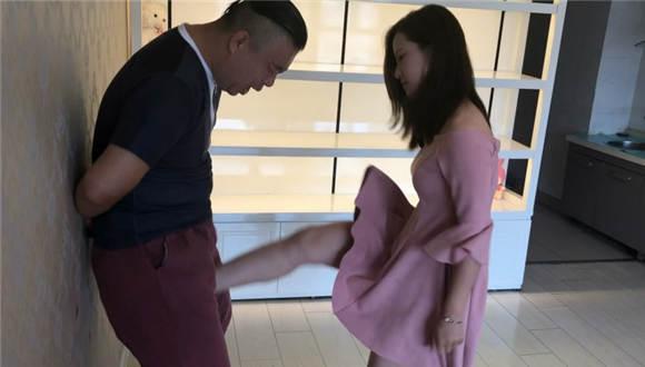 芷琳S帆布鞋调教 芷琳S帆布鞋调教