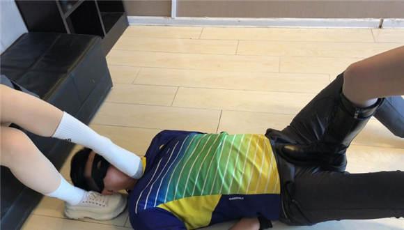 惩治变态摄影师