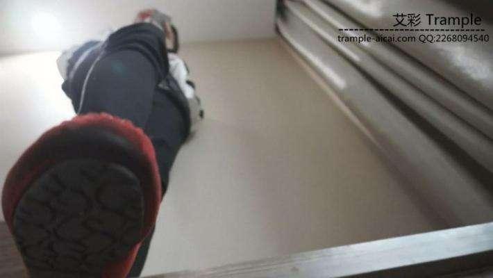 艺校学生美女的原味脏鞋