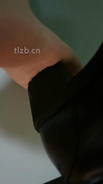 【柒柒学姐】高跟踩狗舌/舔长靴脏鞋底/踩踏碾压