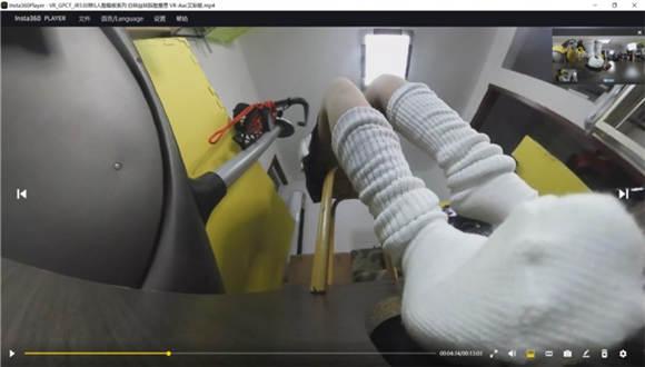 VR琳S人脸地板上 鞋子臭袜子踩脸窒息舔鞋底靴跟插嘴 VR琳S人脸地板上 鞋子臭袜子踩脸窒息舔鞋底靴跟插嘴