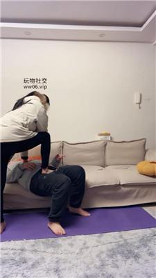 【埋汰】冲锋衣女神玉足蹂躏虐 JS250208-24