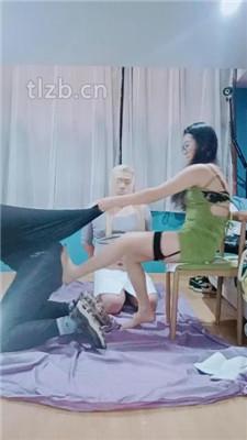 【依然】双奴-掐乳/揪耳朵/提档