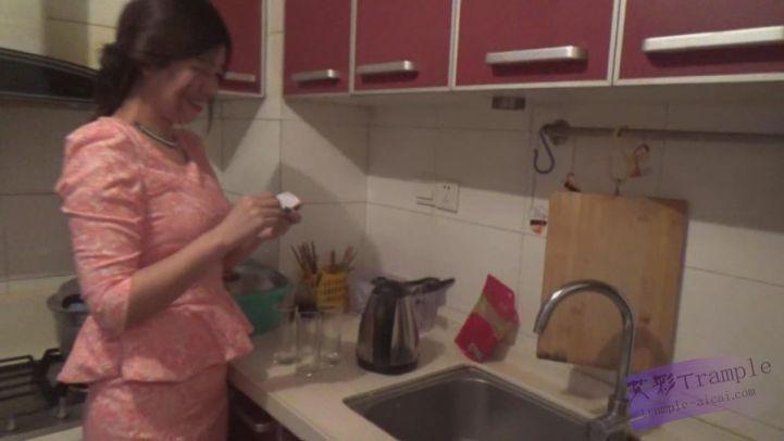 【品丝阁】女王要债的残酷sm1