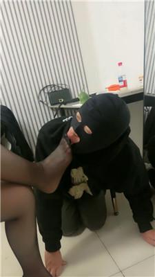 【乔伊】素人S-黑丝美腿镜前羞辱【双视角版】 JS250315-27