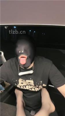 【禾未】车内黑丝诱惑调-美腿长靴黑丝辱