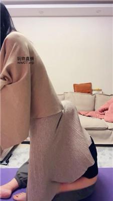 【埋汰】玉足脚下踩健身教练【上】 bf50938