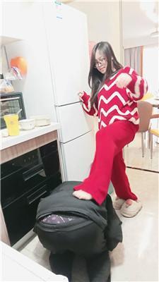 【薇薇情侣主】酸奶玉足喂食 JS250205-6