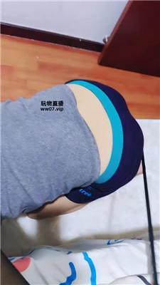 【诗诗】高跟黑丝脚下踩虐 bf53168