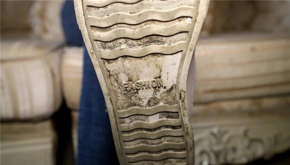 【冰时代】安琪S 第一人称POV 原味白袜脏脚羞辱