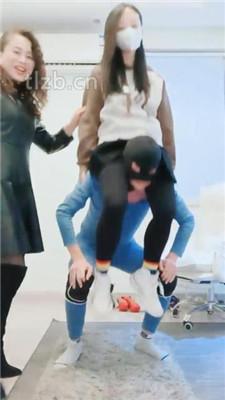 【安静大大】亲母女S-骑马骑脖/坐脸窒息/踩踏【双视角版】