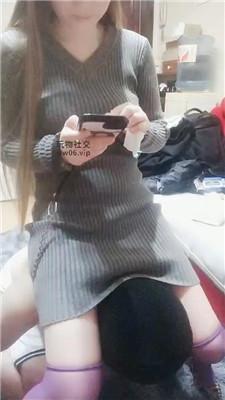 【诺主】紫丝袜美腿连环踢裆 JS250117-18