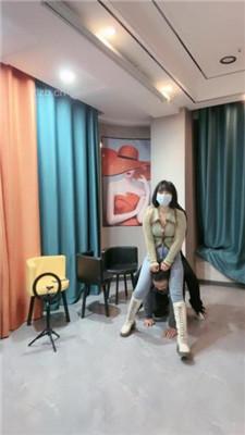 【鱼糯糯】双S-吊绑贱奴疯狂虐打/揪耳骑脖/转胯/耳光裸足插嘴