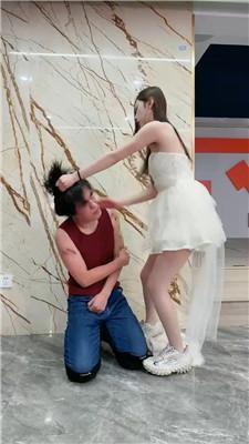 【麋鹿银儿】双主暴力虐-超狠踹头踢踹/踩踏 bf51648