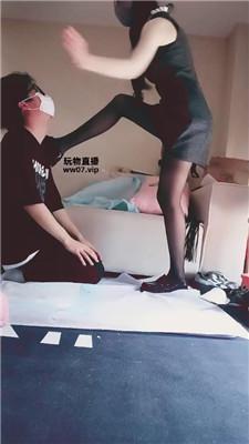 【羽唯】黑丝美腿全体重踩 JS250411-35