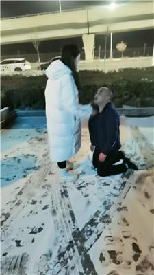 【西北傻子】学生主-脏鞋白袜茶室玩虐老板/雪地训 bf49050