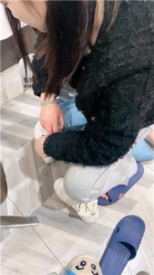 【困困】臭脚丫气味辱/骑马踩踏 JS250217-3