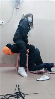 【奇了怪了】棍棒底下出骚狗 JS250116-35